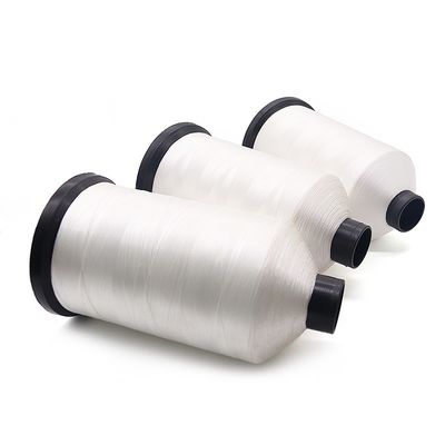 Λευκό νήμα ράψιμο από πολυεστέρα MERCERIZED 210d/3 Για μηχανή κουβέρτας 1000g 210d/3