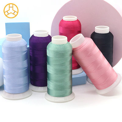 120D/2 Αριθμός νήματος 720 χρώματα 4000 Yard Polyester κεντημένο νήμα για ραπτομηχανή