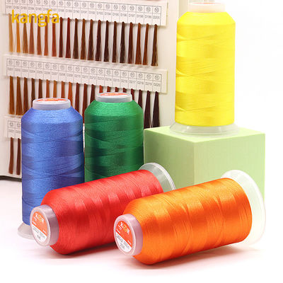 5000Yards Polyester Εμβότυρο Νήμα 120D/2 για Εικονικό Έμβοτυρο Βάρος / Κωνός 135g