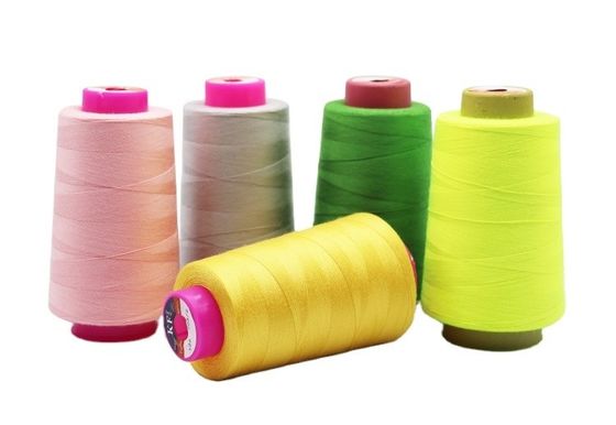 Αξονικό νήμα πολυεστέρα 100g 3300y ανά κώνιο 40s/2 Νήμα ραπτικής για βαριές εφαρμογές