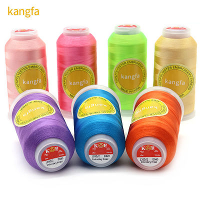 4000 Yard 120d/2 Polyester 100% Lot Stock Βιομηχανική κεντή ραπτική κλωστή για μηχανή κεντήματος