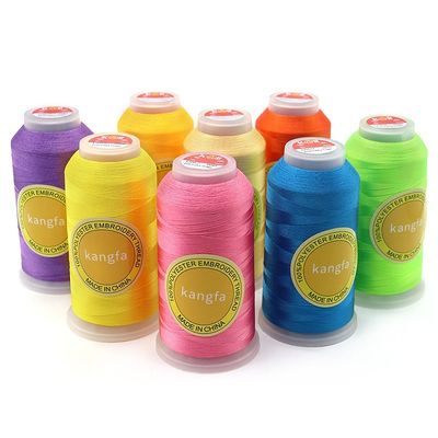 4000 Yard 120d/2 Polyester / Viscose Εμβότυρα ραπτική κλωστή για μηχανή κλωστοειδών