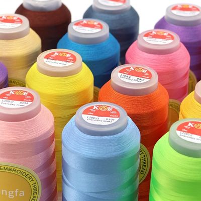 4000 Yard 120d/2 Polyester / Viscose Εμβότυρα ραπτική κλωστή για μηχανή κλωστοειδών